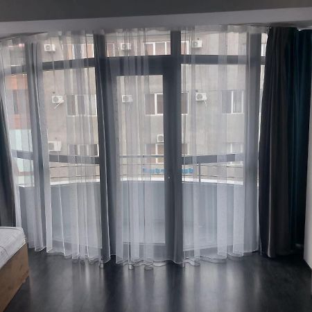 Friendly Hotel Yerevan Exterior foto