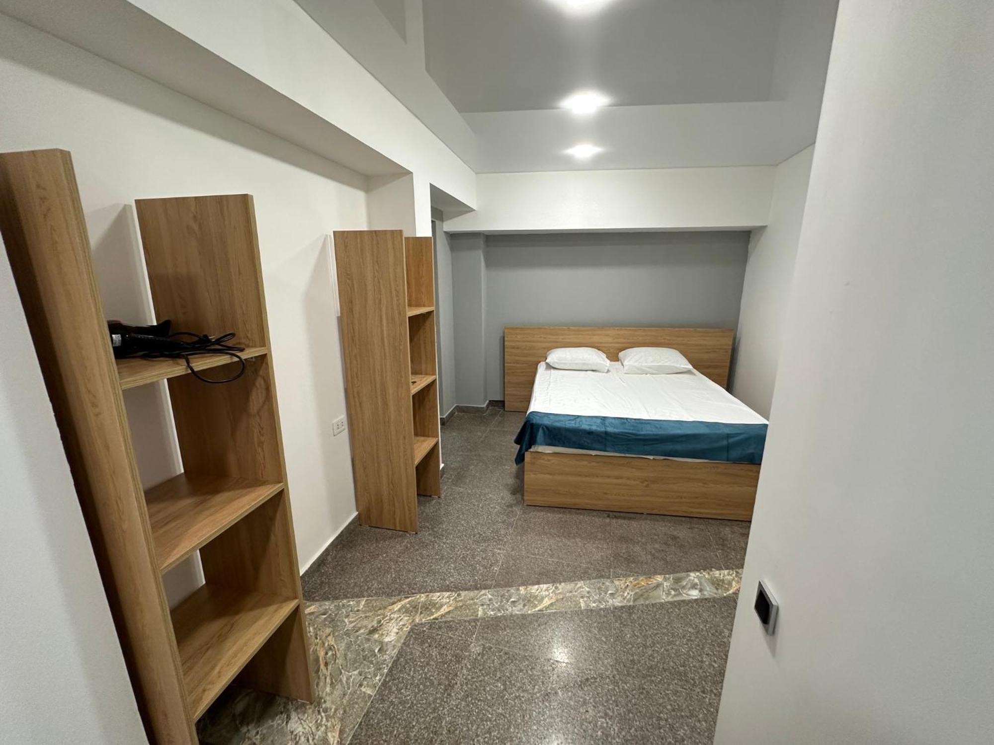 Friendly Hotel Yerevan Exterior foto